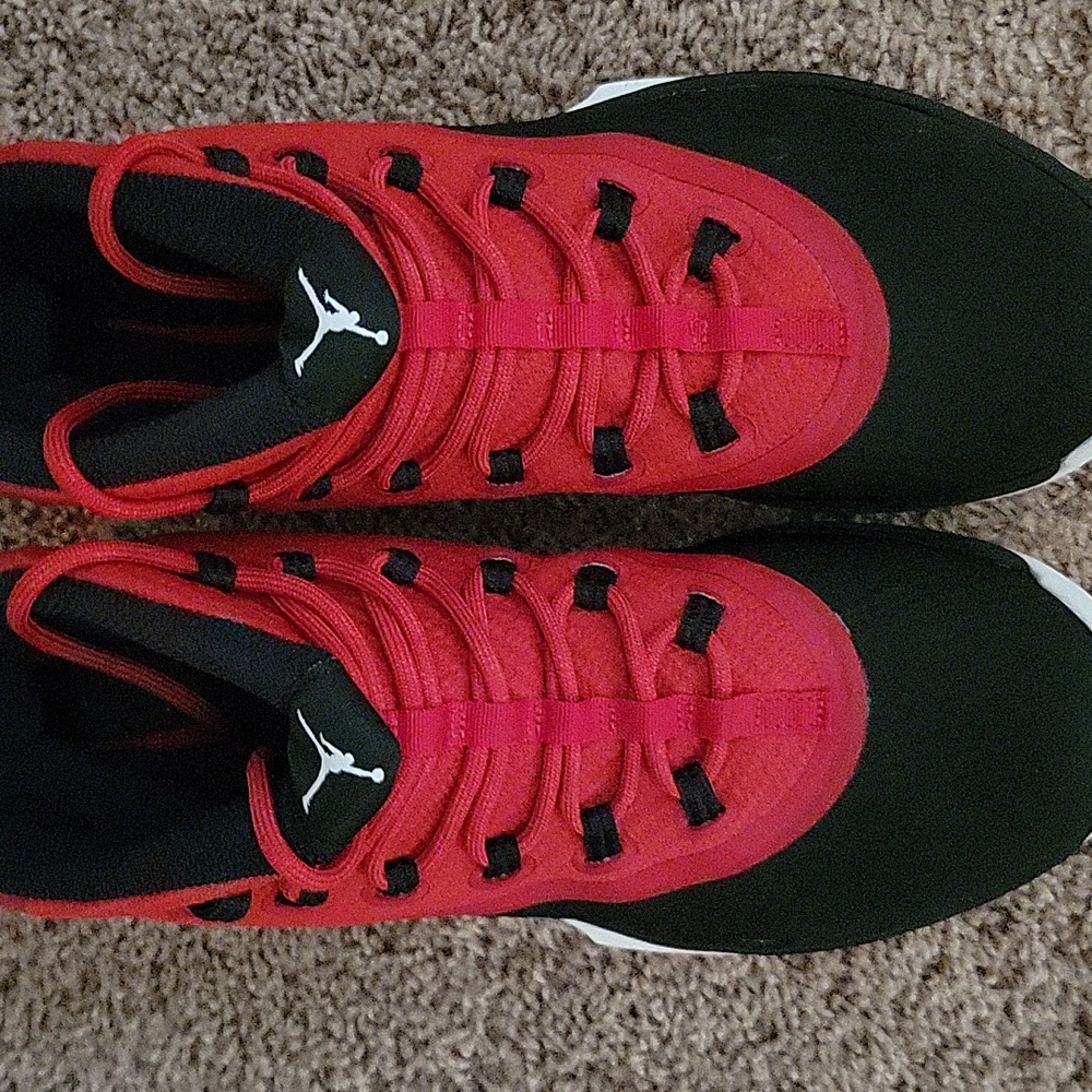 Air Jordan Ultra Fly 2. Size 10.5. - Like New